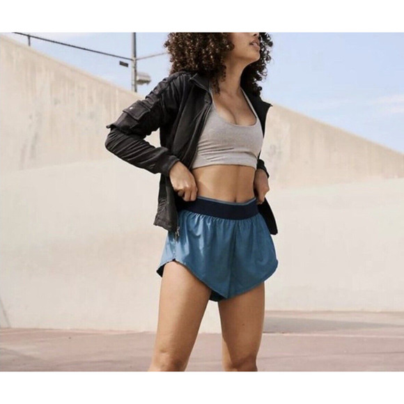 Free People Movement Women's M Foundation Jacket Zip Up Black Cotton Pocket NWT - Picture 3 of 17